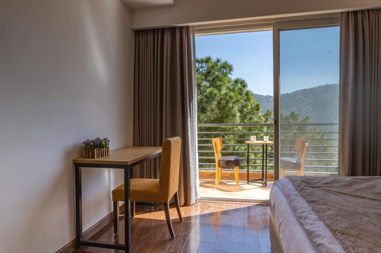 Appartement Pine Maderas By Embrace à Kasauli Extérieur photo