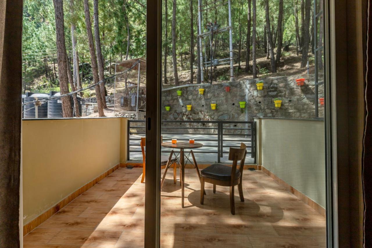Appartement Pine Maderas By Embrace à Kasauli Extérieur photo
