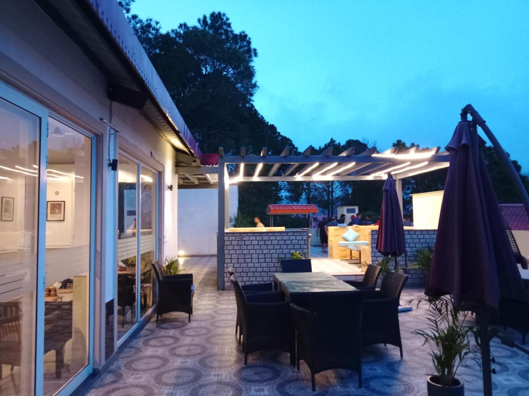 Appartement Pine Maderas By Embrace à Kasauli Extérieur photo